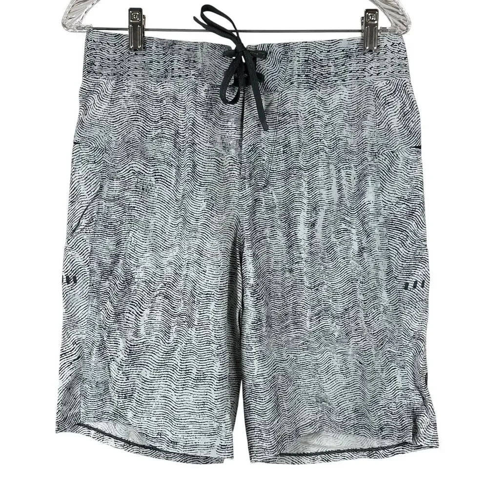 Lululemon Current State Board Short 9 Inch Graphite Grey Men's Size 30 EUC